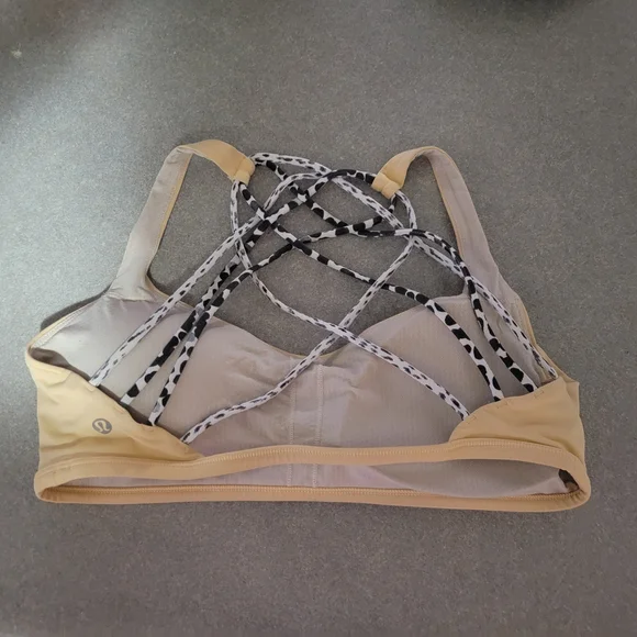 Lululemon Sports Bra - Picture 2 of 4